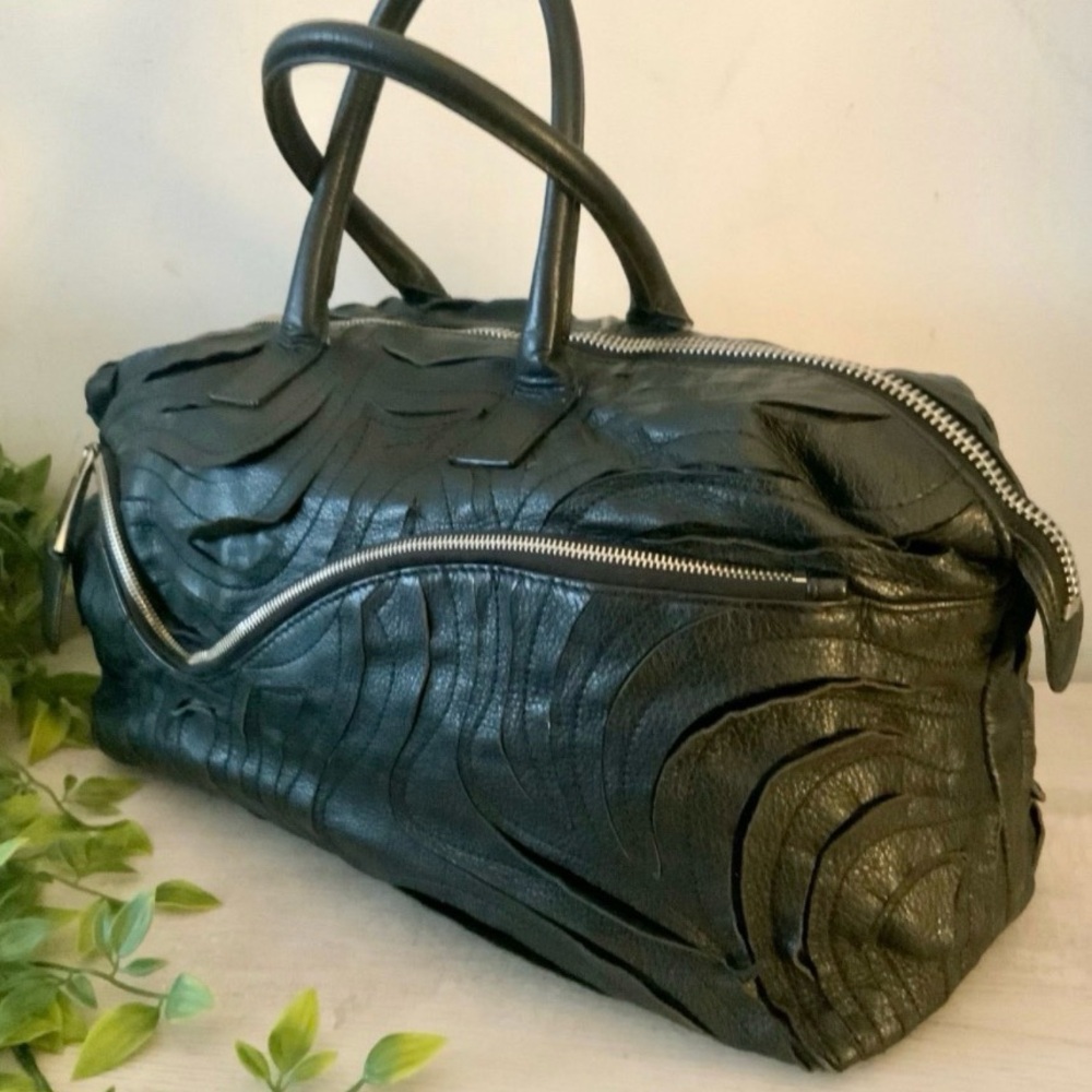 MARC JACOBS 2009 RARE LEATHER WAVE LARGE SATCHEL BAG